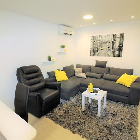 Apartment Pia Šibenik Kültér fotó
