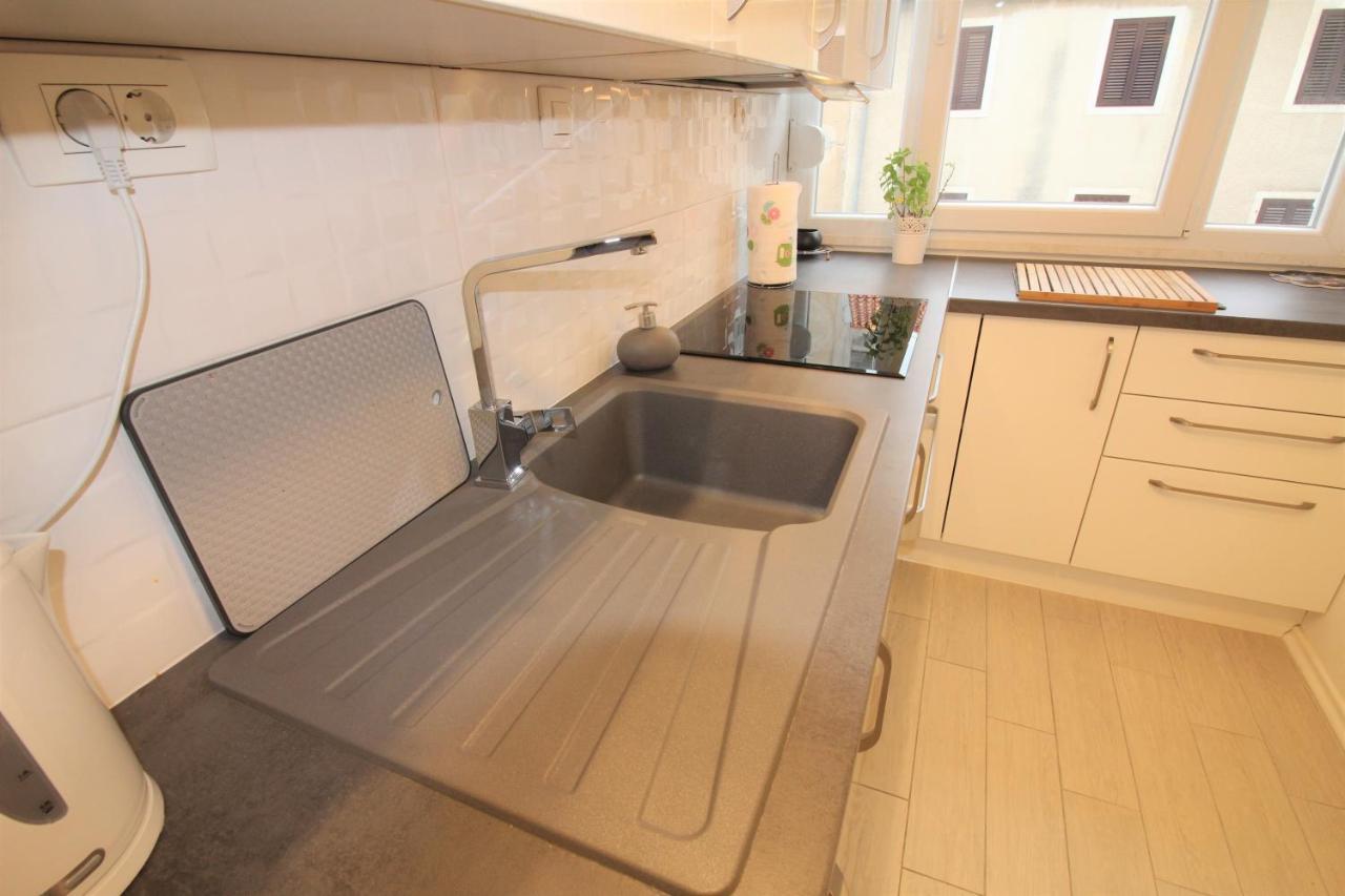 Apartment Pia Šibenik Kültér fotó